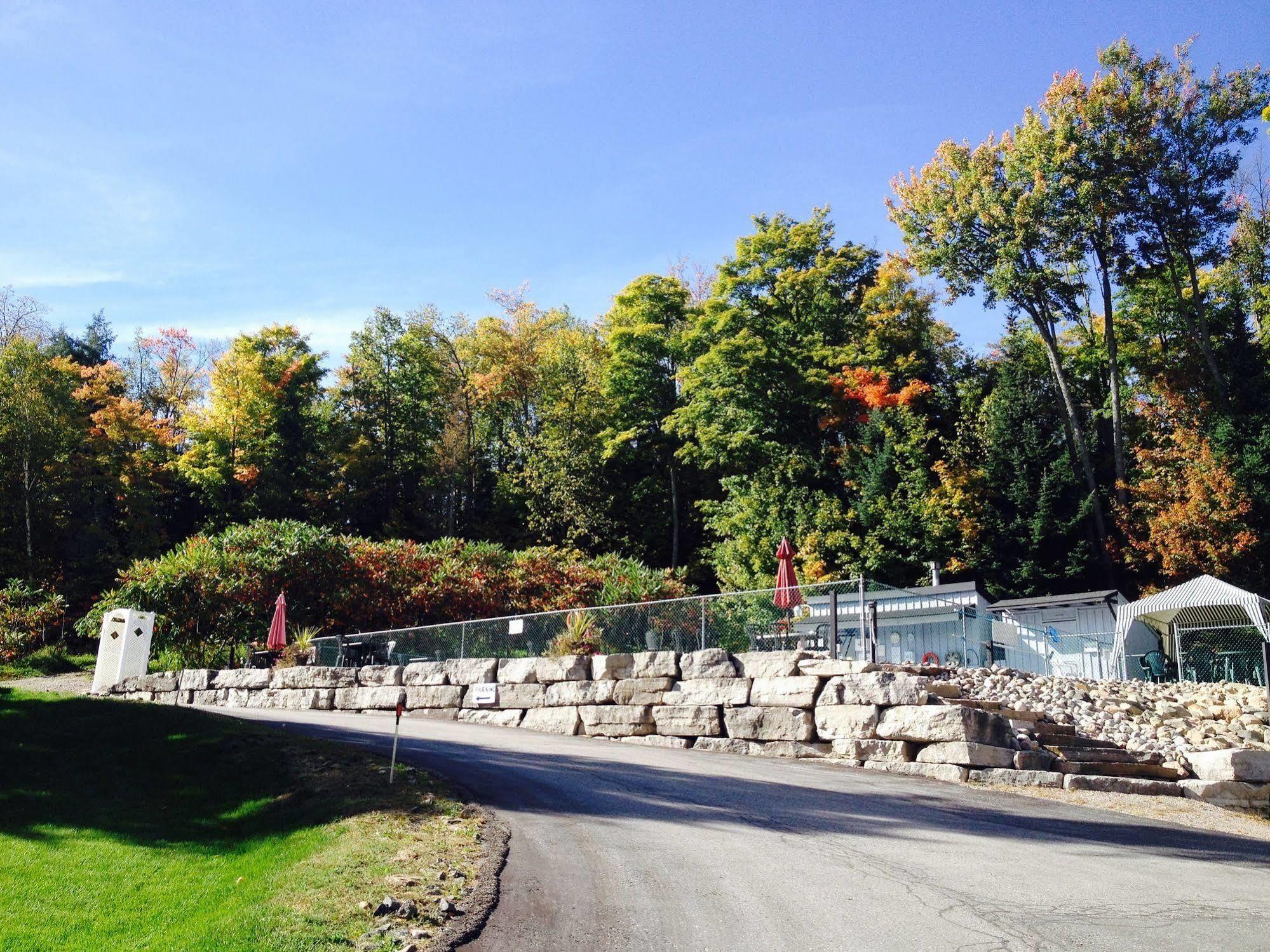Lakeview Motel Haliburton Exterior foto